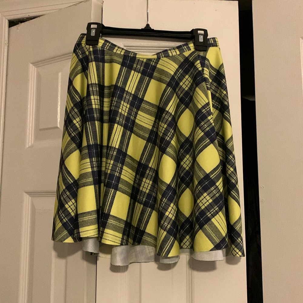 LAST CHANCE before donating! Sister Amy yellow & black plaid flare skirt, small